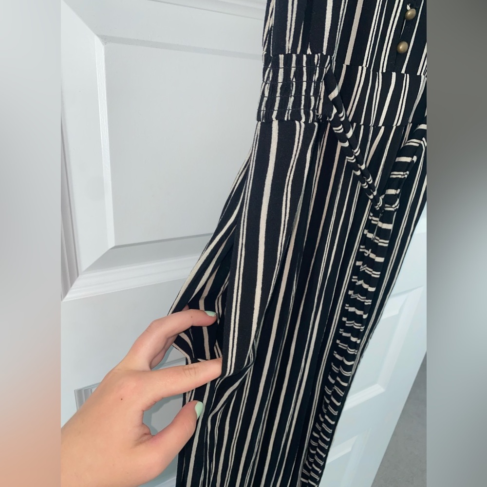 Jumpsuit - Picture 4 of 6